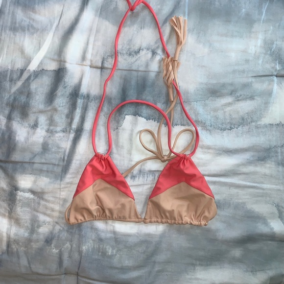 Acacia Set Uns top, Mentawai Bottom! - Picture 6 of 12